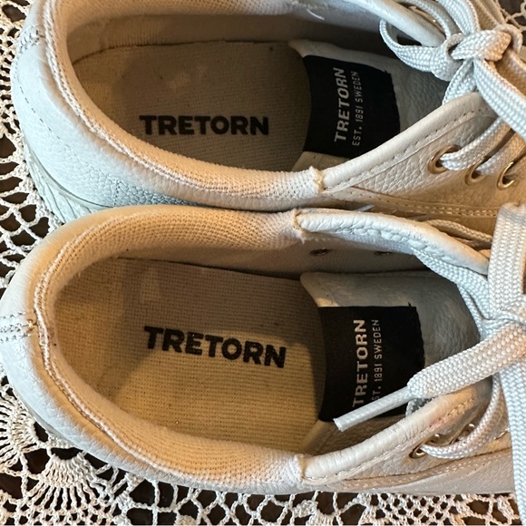 Tretorn Original Nylite Light Tan Leather Lace Up Sneakers - Picture 10 of 15